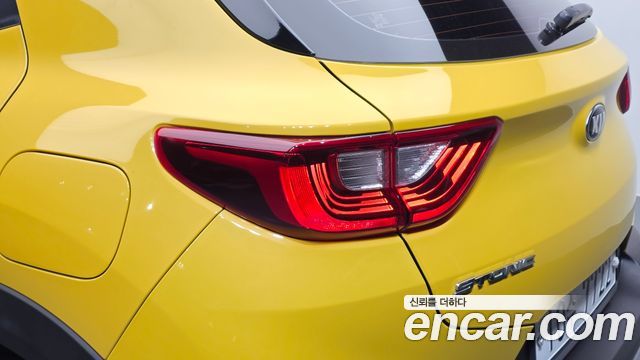 Kia Stonic Diesel 1.6 Prestige 2018 — фото 29