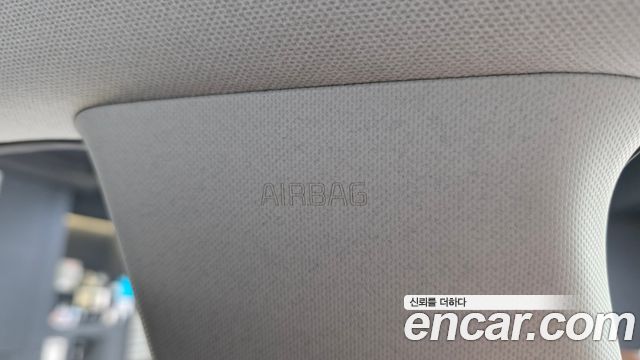 Kia Stonic Diesel 1.6 Prestige 2018 — фото 36