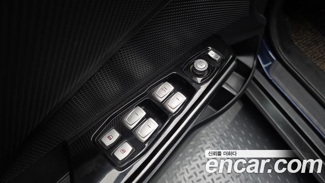 KG Mobility (SsangYong) Tivoli Air Diesel RX 2WD 2016 — фото 29