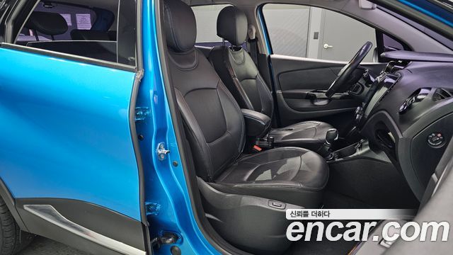 Renault Korea QM3 RE 2017 — фото 12
