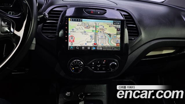 Renault Korea QM3 RE 2017 — фото 16