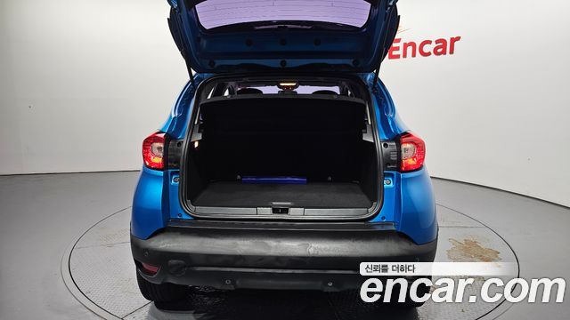 Renault Korea QM3 RE 2017 — фото 20