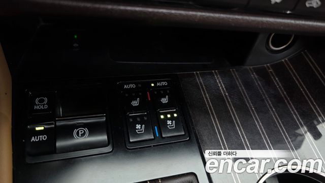 Lexus RX450h (IV) Executive 2016 — фото 18