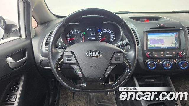 Kia K3 Trendy 2018 — фото 12