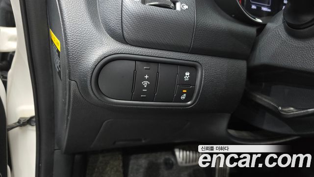 Kia K3 Trendy 2018 — фото 16