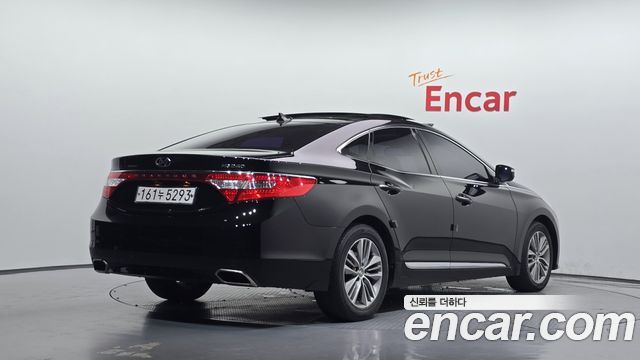 Hyundai Grandeur (HG) HG240 Modern Collection 2017 — фото 2
