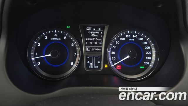 Hyundai Grandeur (HG) HG240 Modern Collection 2017 — фото 8