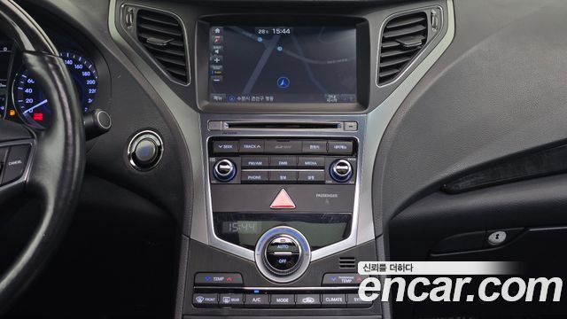 Hyundai Grandeur (HG) HG240 Modern Collection 2017 — фото 32