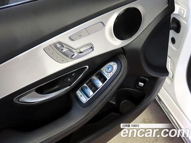 Mercedes-Benz C-Class (W205) C200 Avantgarde 2018 — фото 4