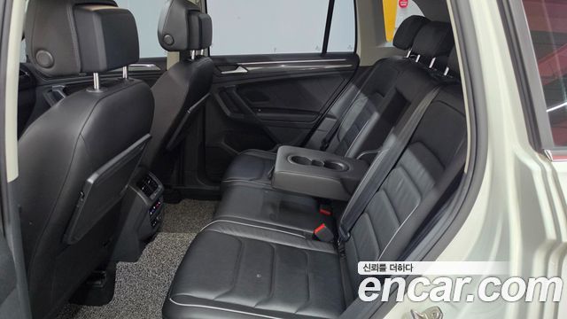 Volkswagen Tiguan (II) 2.0 TDI 4Motion Prestige 2020 — фото 16