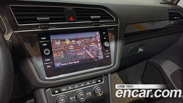 Volkswagen Tiguan (II) 2.0 TDI 4Motion Prestige 2020 — фото 17