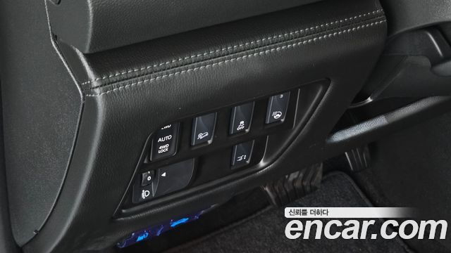 Renault Korea QM6 2.0 dCi Premiere 4WD 2022 — фото 18