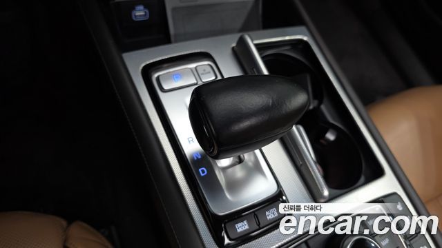 Genesis G80 3.3 GDI AWD Prestige 2019 — фото 9