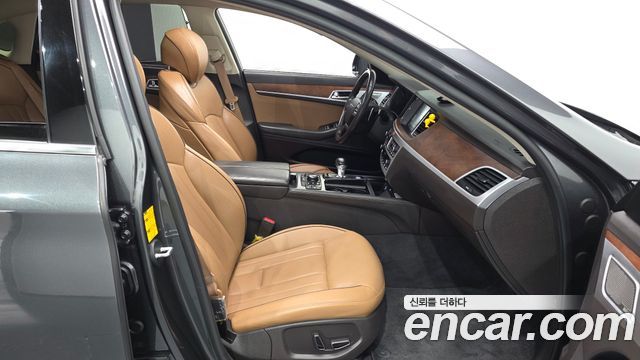Genesis G80 3.3 GDI AWD Prestige 2019 — фото 11