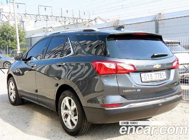 Chevrolet Equinox 2WD Premier 2018 — фото 6
