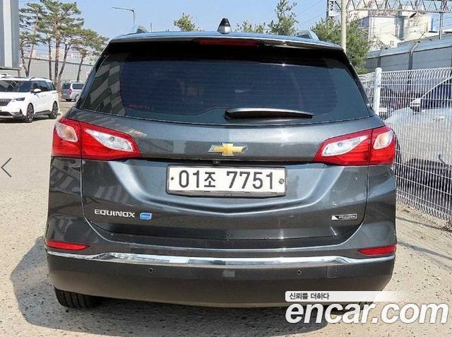 Chevrolet Equinox 2WD Premier 2018 — фото 7