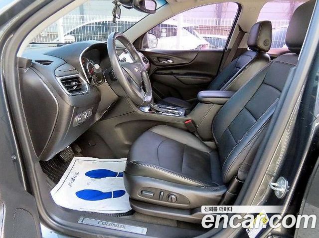Chevrolet Equinox 2WD Premier 2018 — фото 8