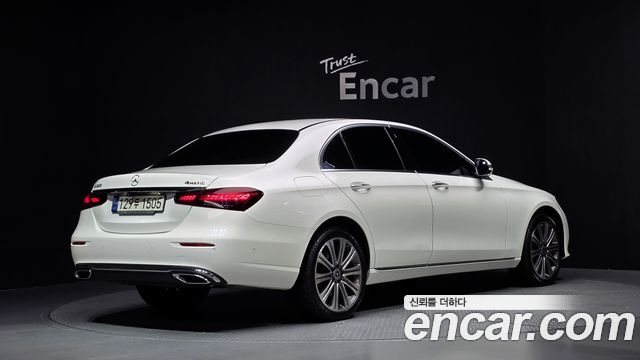 Mercedes-Benz E-Class (W213) E350 4MATIC Exclusive 2023 — фото 2