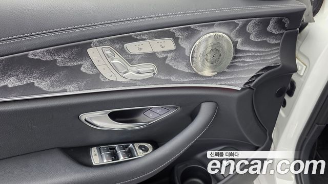 Mercedes-Benz E-Class (W213) E350 4MATIC Exclusive 2023 — фото 30