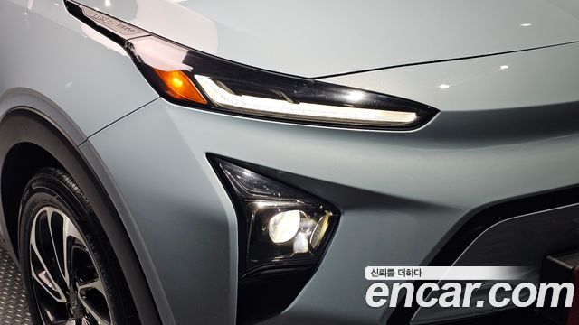 Chevrolet Bolt EUV Premier 2022 — фото 22