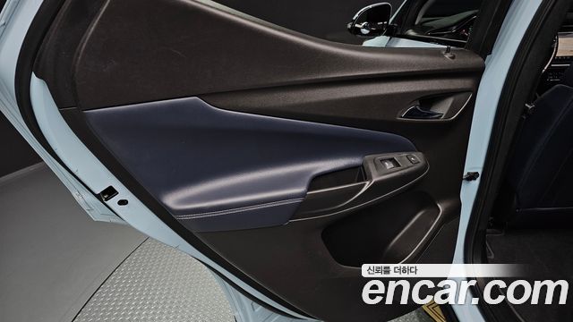 Chevrolet Bolt EUV Premier 2022 — фото 25