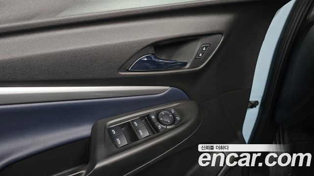 Chevrolet Bolt EUV Premier 2022 — фото 32