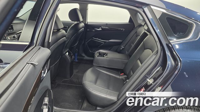Kia K7 2.2 Diesel Limited 2018 — фото 15