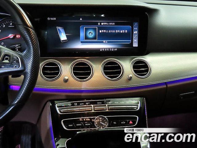 Mercedes-Benz E-Class (W213) E200 Avantgarde 2017 — фото 2