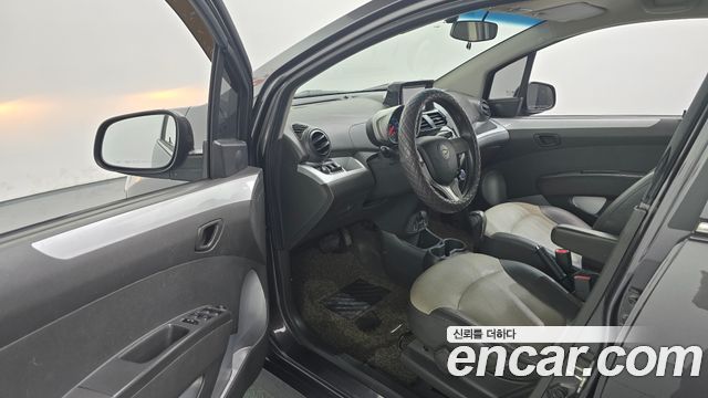 Chevrolet Spark Spark S LT 2014 — фото 10
