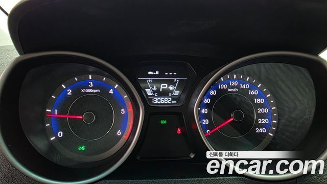 Hyundai Avante 1.6 VGT Style 2014 — фото 8