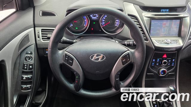 Hyundai Avante 1.6 VGT Style 2014 — фото 13