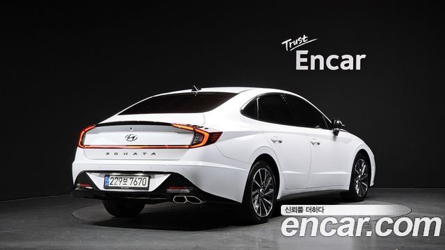 Hyundai Sonata (DN8) 1.6 Turbo Premium Plus 2022 — фото 2