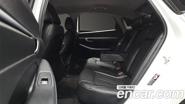 Hyundai Sonata (DN8) 1.6 Turbo Premium Plus 2022 — фото 11