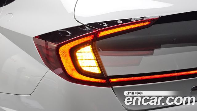 Hyundai Sonata (DN8) 1.6 Turbo Premium Plus 2022 — фото 23
