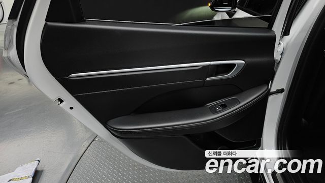 Hyundai Sonata (DN8) 1.6 Turbo Premium Plus 2022 — фото 25