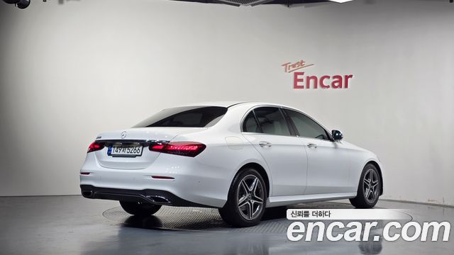 Mercedes-Benz E-Class (W213) E250 AMG Line 2023 — фото 2