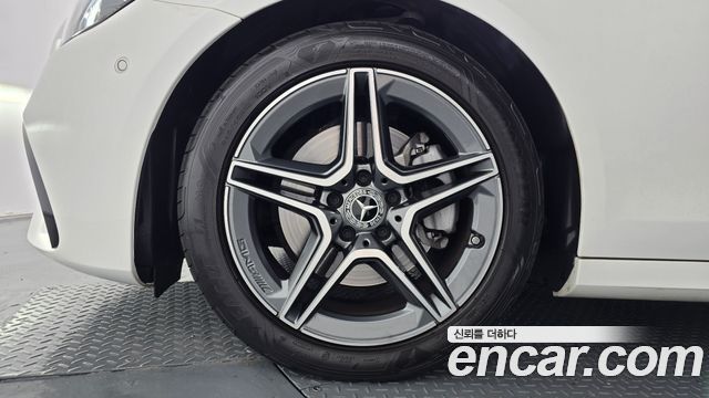 Mercedes-Benz E-Class (W213) E250 AMG Line 2023 — фото 5