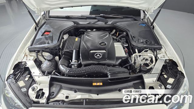 Mercedes-Benz E-Class (W213) E250 AMG Line 2023 — фото 6