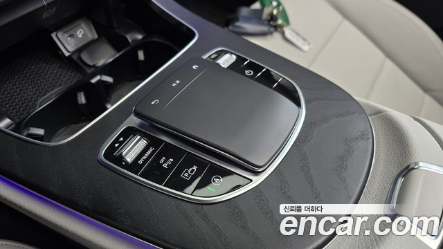 Mercedes-Benz E-Class (W213) E250 AMG Line 2023 — фото 31