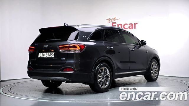 Kia Sorento Diesel 2.2 4WD Noblesse Special 2017 — фото 2