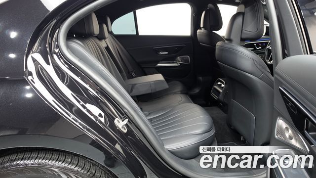 Mercedes-Benz E-Class (W214) E300 4MATIC Exclusive 2024 — фото 11