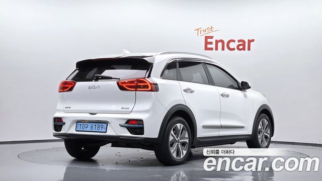 Kia Niro EV Taxi 2022 — фото 2