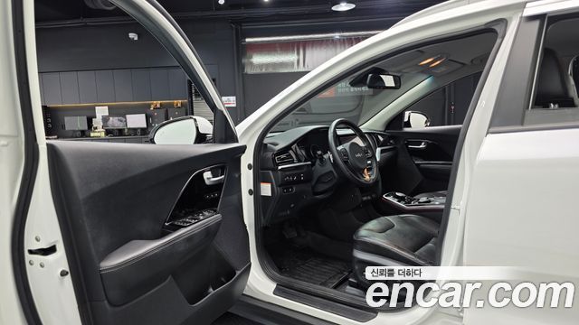 Kia Niro EV Taxi 2022 — фото 10