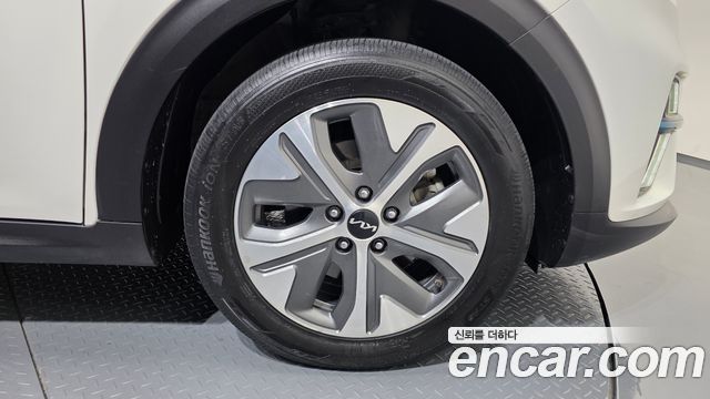 Kia Niro EV Taxi 2022 — фото 27