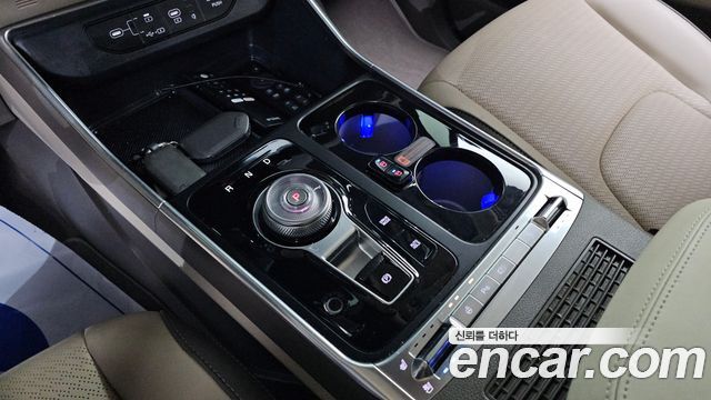 Kia Carnival (IV) HEV 9-Seater Hi-Limousine Noblesse 2025 — фото 9