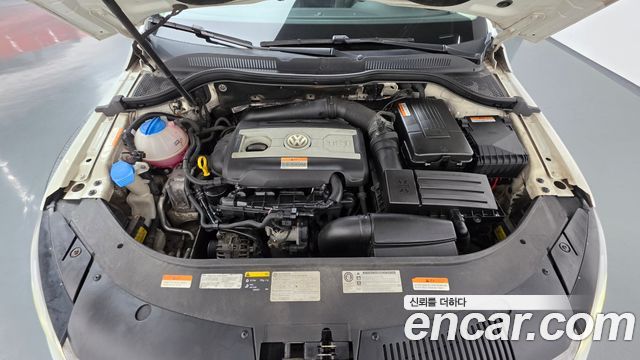 Volkswagen CC 2.0 TSI 2015 — фото 6