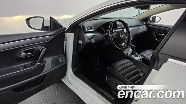 Volkswagen CC 2.0 TSI 2015 — фото 10