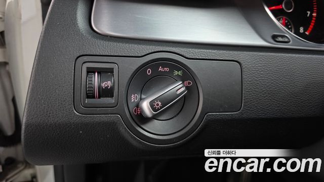 Volkswagen CC 2.0 TSI 2015 — фото 16