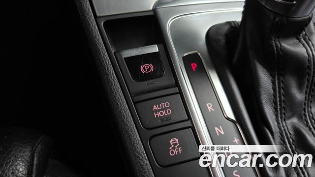 Volkswagen CC 2.0 TSI 2015 — фото 17