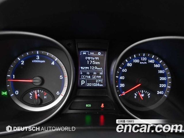 Hyundai Santa Fe (DM) Diesel(e-VGT) 2.0 2WD Morden 2014 — фото 8